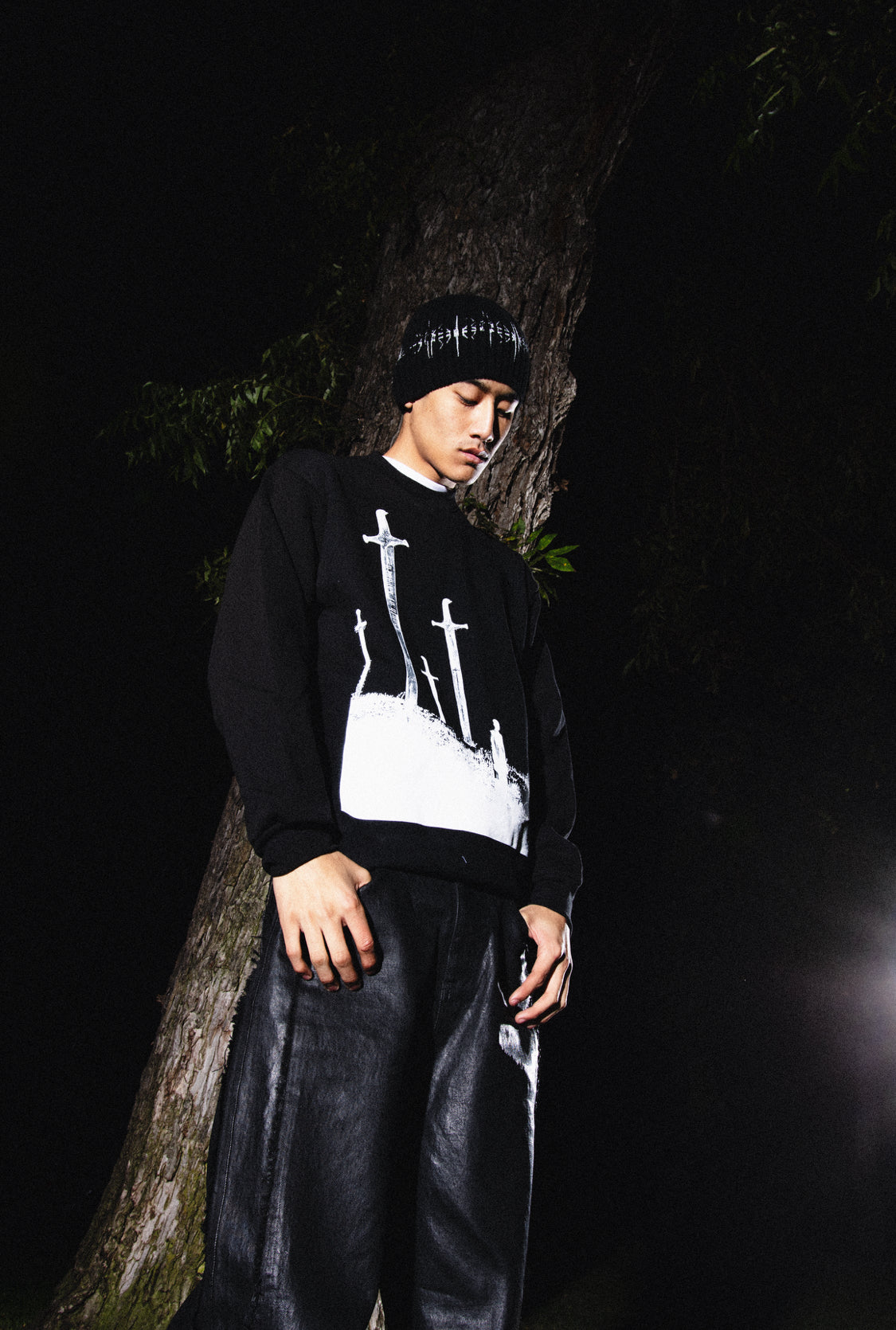 CLASH - White Heavyweight Crewneck