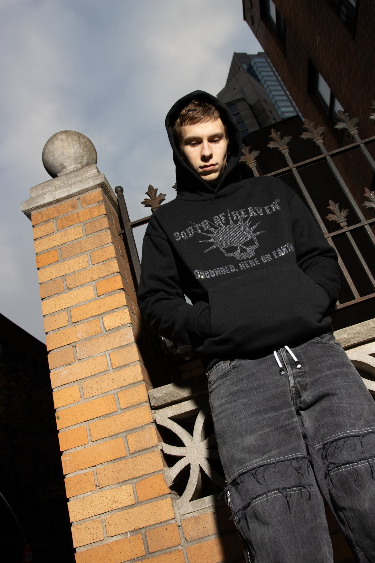 SKULLY - Heavyweight Rhinestone Hoodie