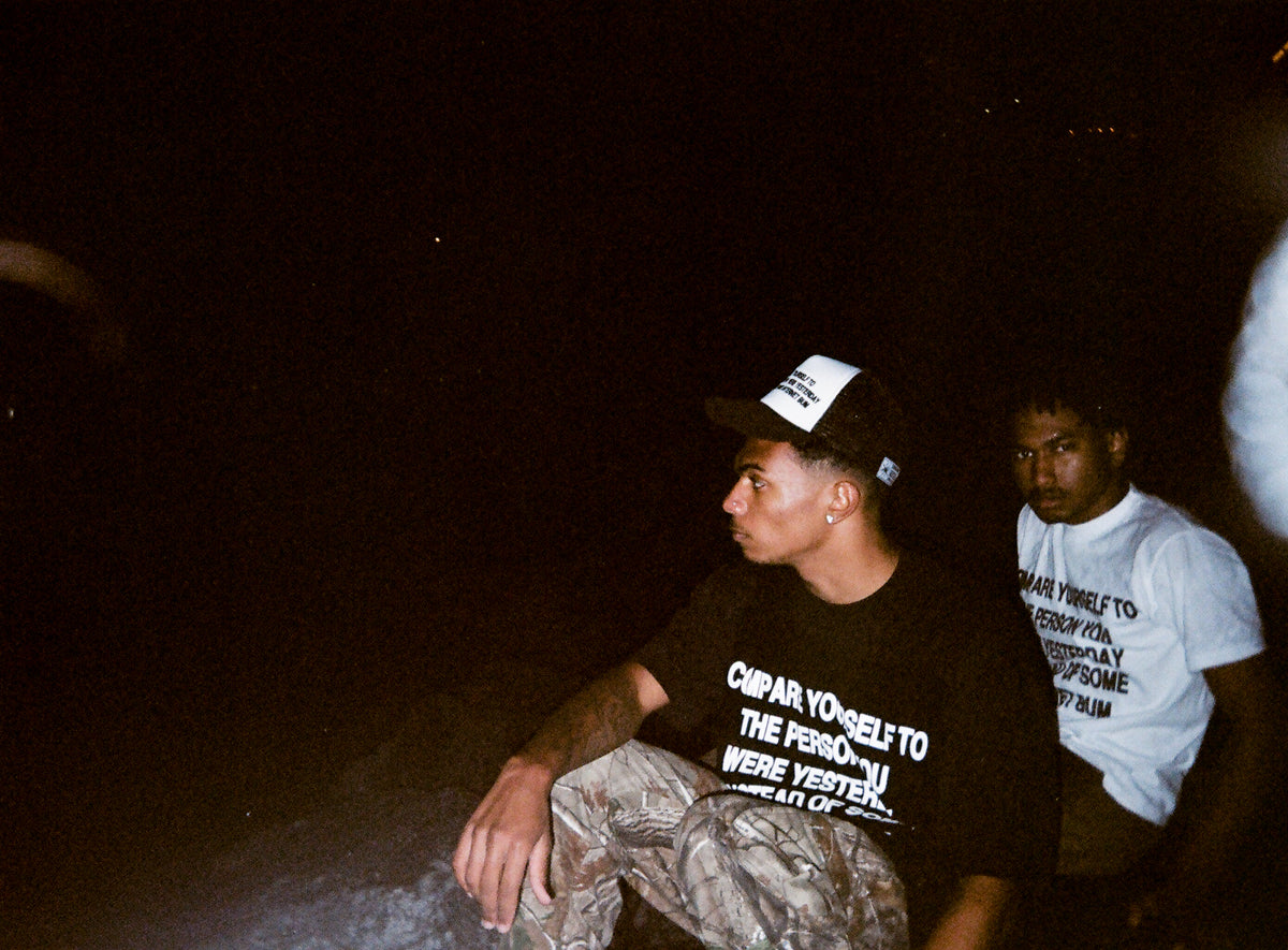 INTERNET  BUM - TRUCKER HAT